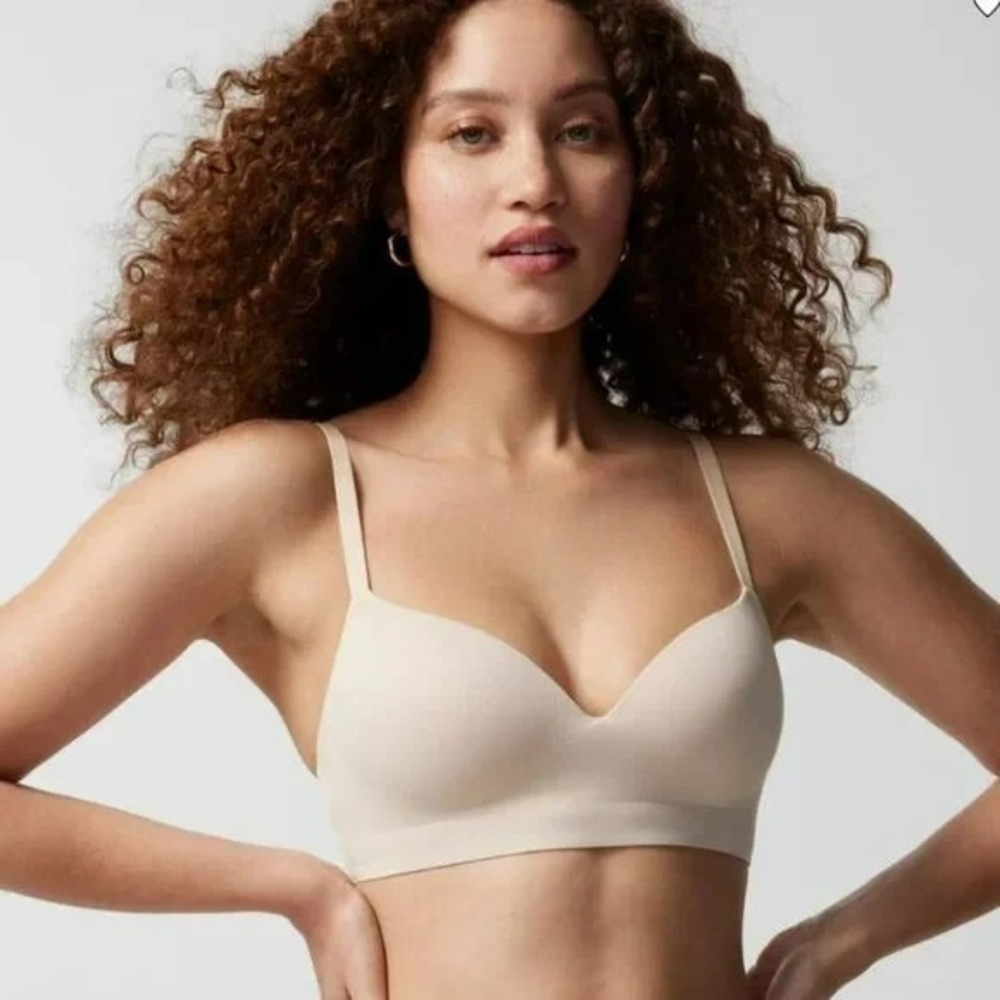 GUC I Soma Enbliss‎ Wireless Bra I Size 38DD I Color: Ivory